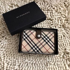 BURBERRY Agenda